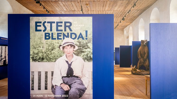 Nu öppnar utställningen Ester Blenda!
