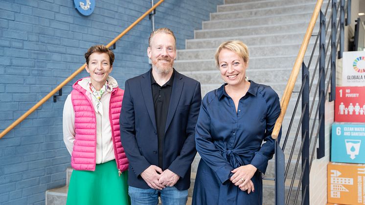 Lovisa Hamrin, ordförande The Hamrin Foundation, Johan Klaesson, vd JIBS, Hanna Ståhl, vd The Hamrin Foundation.