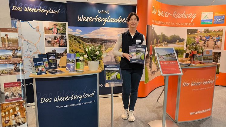 Dorina Brunke vom Weserbergland Tourismus e.V. bei der ABF-Messepräsentation des Weserberglandes