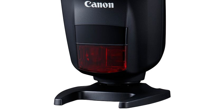 Verdens første blits med AI indirekte blits –  Canons Speedlite 470EX-AI gir uovertruffen lyssetting