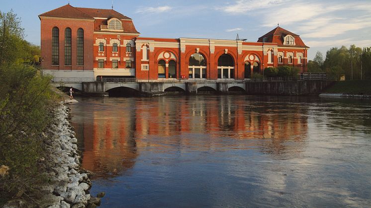Neben dem Wasserkraftwerk Langweid öffnen am UNESCO-Welterbetag auch die historischen Wasserkraftwerke Gersthofen und Meitingen ihre Türen für Besucher.