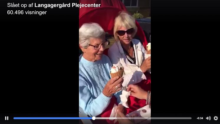 Videoklippet fra Langagergård Plejecenter har høstet mange tusinde hjerter, smileys, likes og delinger på Facebook. Foto: Screendump fra Facebook.