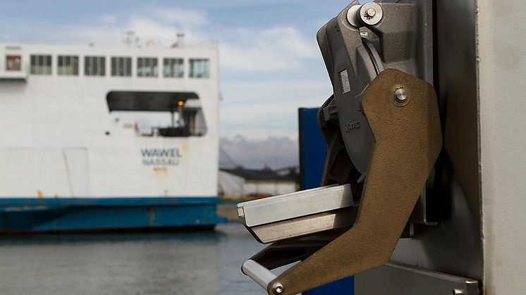 Cavotec and ABB join forces to offer shore-to-ship power solutions, boosting "green ports"