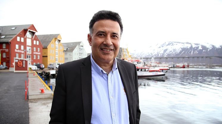 Yogi Shergill, prosjektleder i India, ser stort potensial  for norsk sjømat. Foto: Andreas Ingebrigtsen