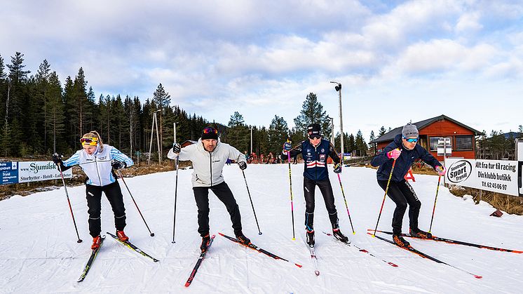 Norges raskeste - Ludvig Søgnen Jensen (andre fra venstre), er blant de ca. 100 deltagerne som står på start under World Sprint Series i Trysil. Foto: Jonas Sjögren