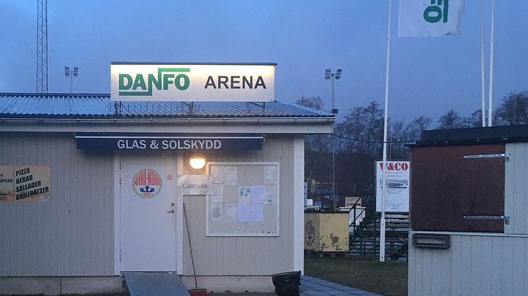 Isbaneanläggningen vid Danfo arena ägs idag av konkursboet.