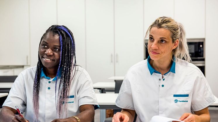 Vluchtelingen en asielzoekers kunnen de opleiding 'verzorgende - zorgkundige' volgen bij Familiehulp