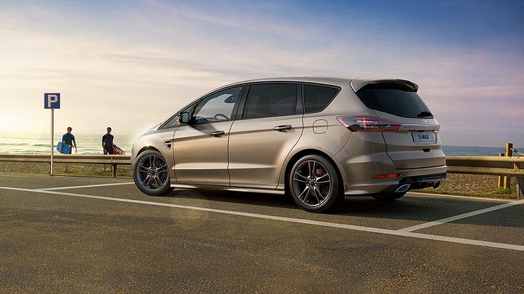 Ford fornyer familiefavoritterne S-MAX og Galaxy