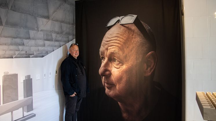 Gert Wingårdh, arkitekt, tv-profil och författare till den omtalade bokserien Wingårdhs villor, "flyttar in" på Sofiero i sommar.