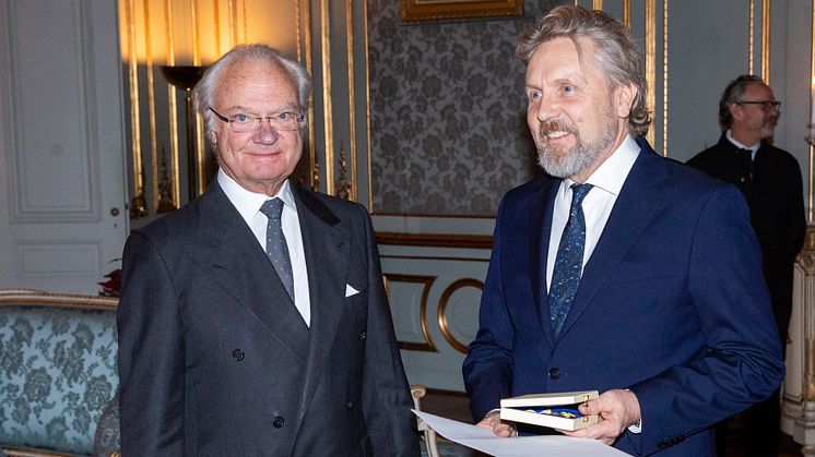 H.M. Konungen delar ut Prins Eugen-medaljen till Bengt Isling på Stockholms Slott den 7 november 2019.