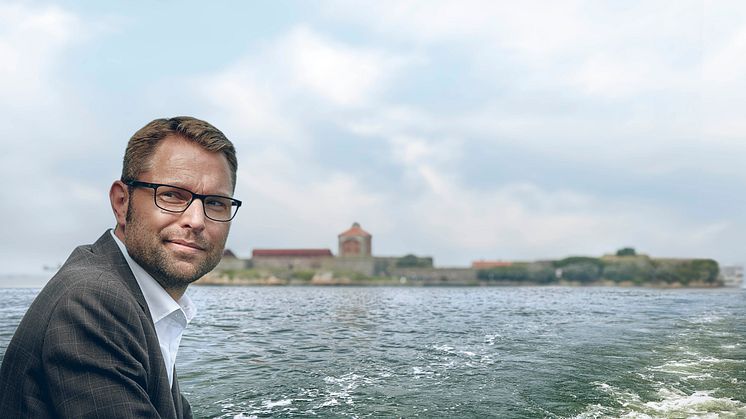Emissions from international shipping can and must be reduced more quickly, according to Edvard Molitor, Environmental Manager at the Port of Gothenburg.