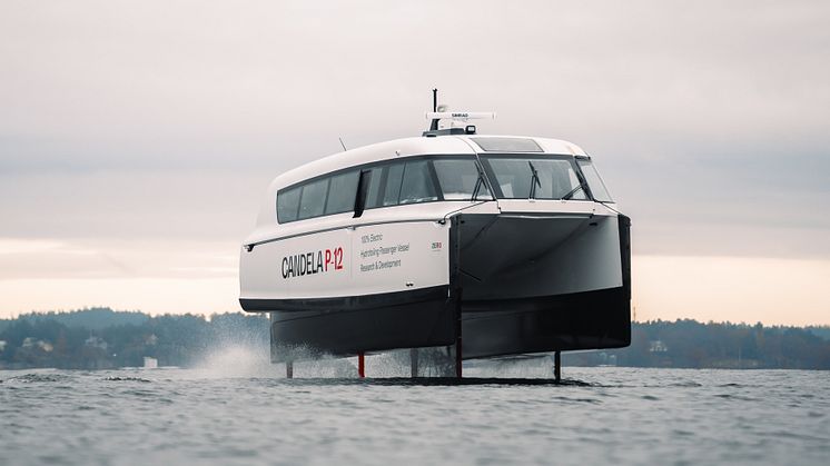 The 30-person Candela P-12 is the first electric passenger ship with high speed and long range, thanks to underwater wings - hydrofoils. A flight control computer stabilizes the vessel, preventing sea sickness even in rough weather.