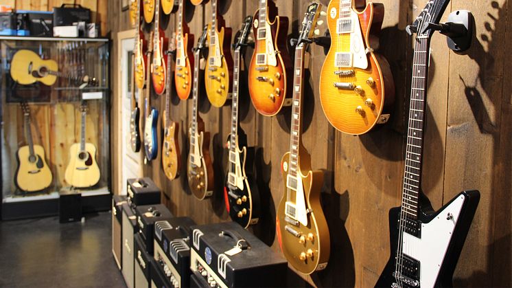 Landets kuleste gitarbutikk bruker ROCKWOOL i lydrommet.