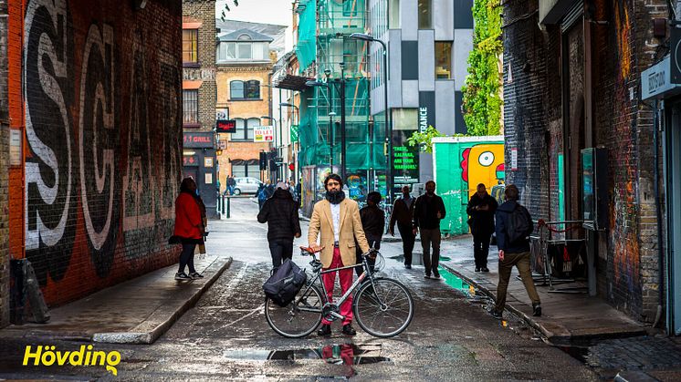 Hövding gör London cykelsäkert – en digital knapp markerar faror och mailar borgmästaren i realtid
