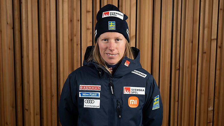 Sandra Näslund, som redan säkrat segern i totala världscupen, väljer att stå över tävlingarna i Craigleith. 
