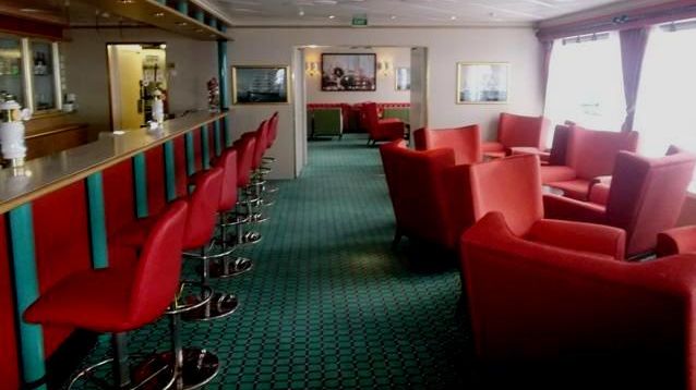 Fred. Olsen Cruise Lines unveils Black Watch’s  new ‘Morning Light Pub’