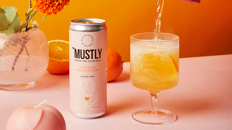 Mustly White Peach/Orange Blossom lanseras på Foodservice vecka 19 2023.