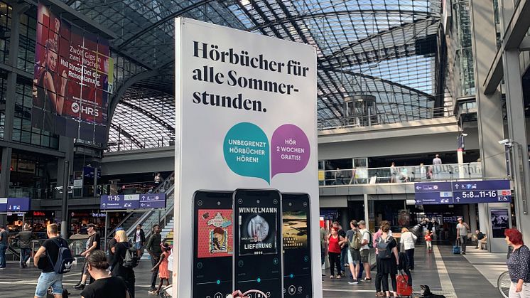 Werbekampagne am Berliner Hauptbahnhof