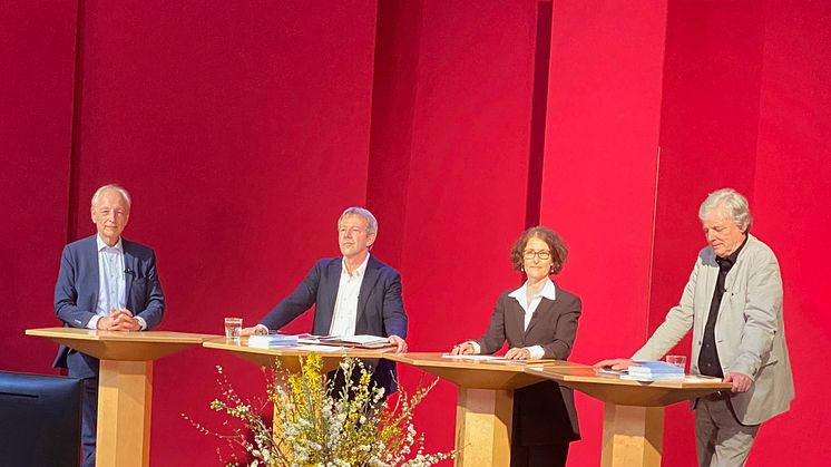 Der Vorstand am Goetheanum: Matthias Girke, Ueli Hurter, Constanza Kaliks und Justus Wittich (Foto: Sebastian Jüngel)