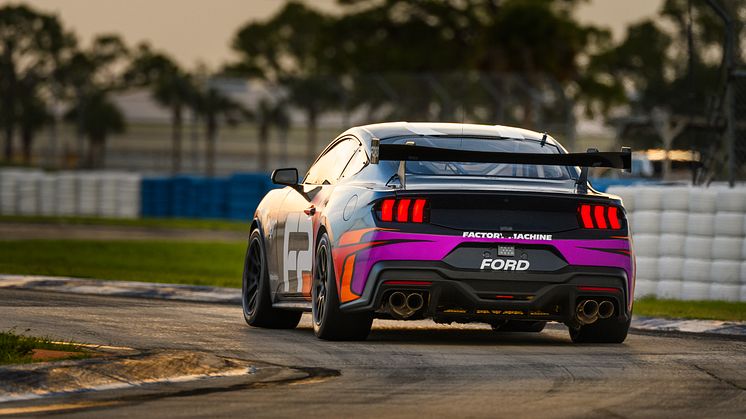 2023 Ford_Mustang GT4 (34)