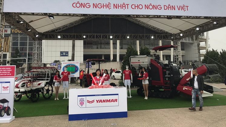 Suzuki Cup_Vietnam booth