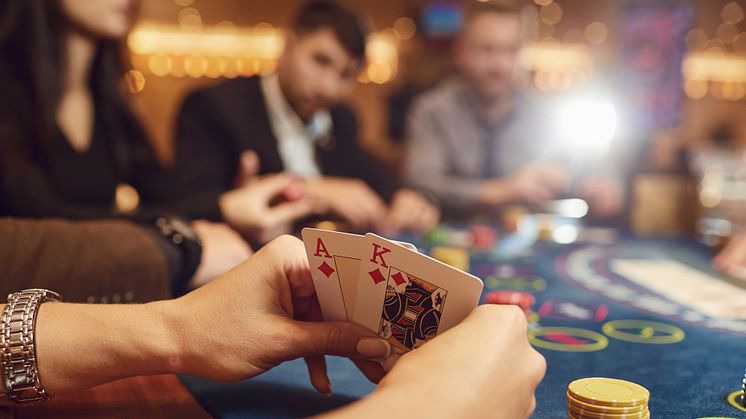 Spelfriheten lanserar slutna självhjälpsmöten för pokerspelare.