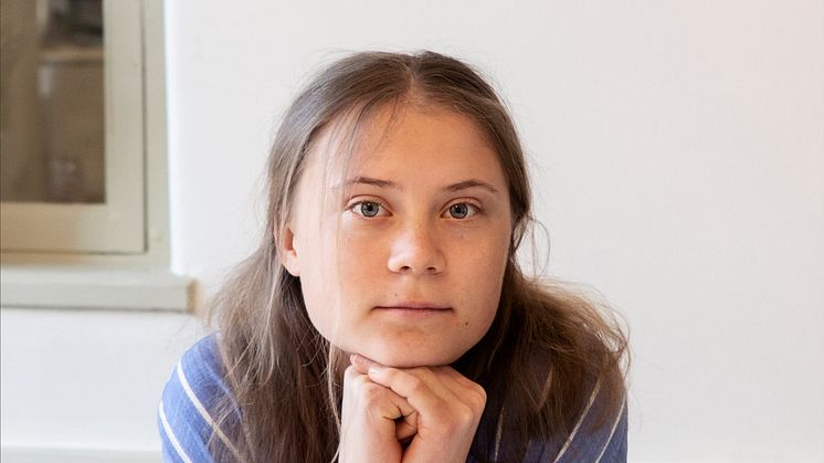 Over 100 bidragsytere har skrevet tekster til Greta Thunbergs nye Klimaboka. 