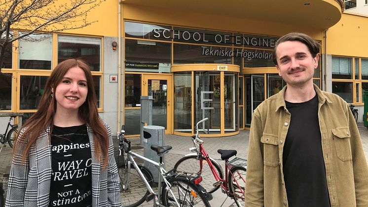 Irene Ramos Lapesa och Gustav Eriksson är två av de åtta masterstudenterna på Tekniska Högskolan vid Jönköping University som ingår i IKEA-projektet. De tycker att det har varit utmanande och berikande att jobba tillsammans med IKEA.