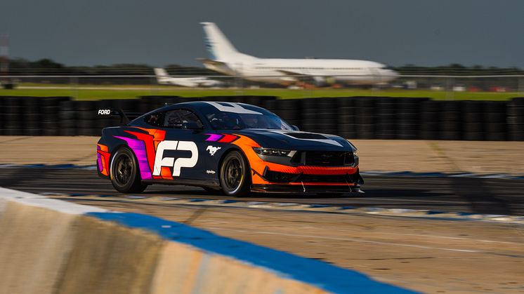 2023 Ford_Mustang GT4 (31)