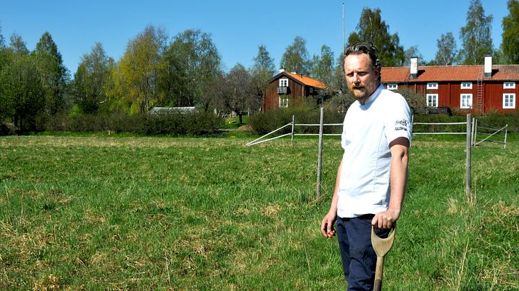 Anders Samuelsson, Blå Huset, är ny kock i tv-programmet Strömsö.