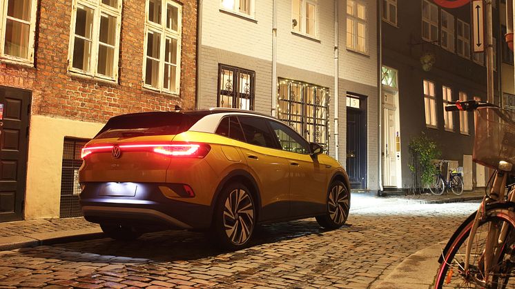 ID.4 er Volkswagens første 100 % elektriske SUV og forventes introduceret i Danmark til marts