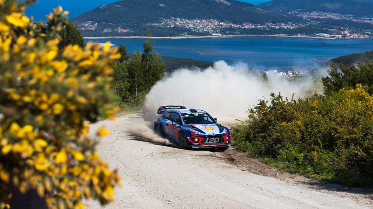 Hyundai Motorsport segrar i Rally de Portugal