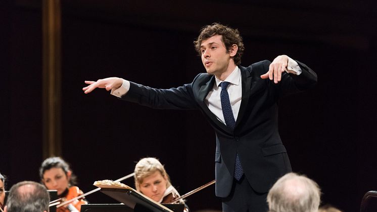 Conductor Maxime Pascal 