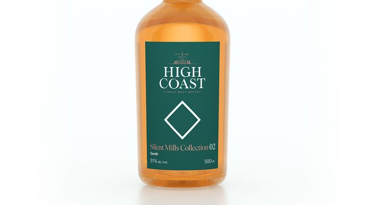High_Coast_Whisky_Silent_Mills_02_Bottle_Angle_Frontview_A3_300dpi