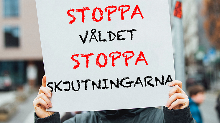 Manifestation i Stockholm mot våldet och skjutningarna