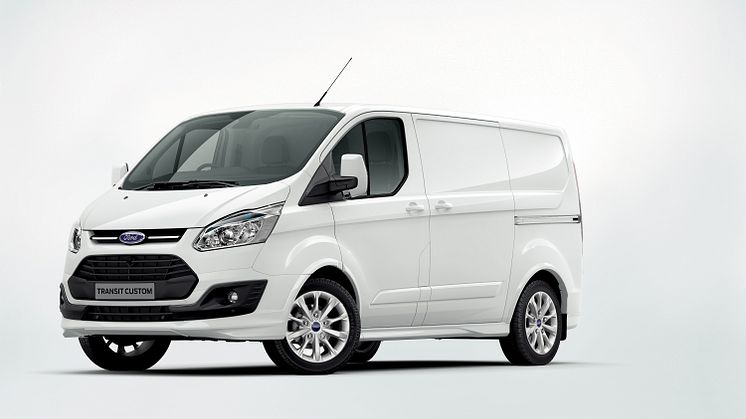 Ford Transit Custom vil bli vist for første gang på den internasjonale nyttekjøretøyutstillingen i Birmingham.