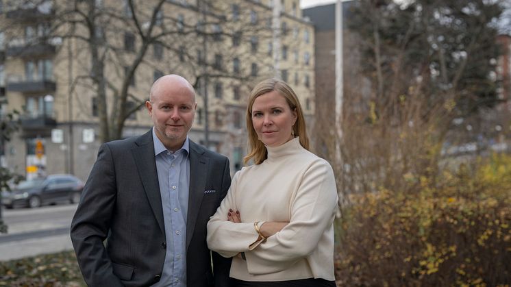 Mattias Synnergren, Ansvarig Fastighetsrätt och Caroline Blomsten, Strategi- och utvecklingschef.