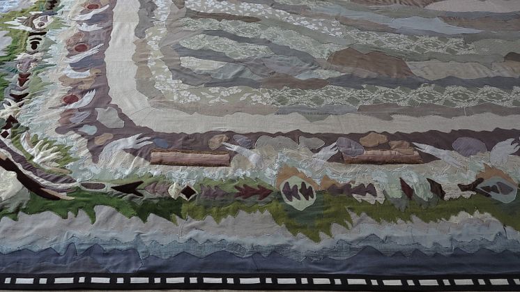 Avskrift av en Träda, Applikationsteknik, återvunnen textil , 470 x 600 cm, Åsa Elzén 2019
