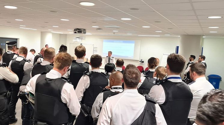 Chief Inspector Rob Ranstead briefing 80 Special Constables before an Op Sceptre deployment
