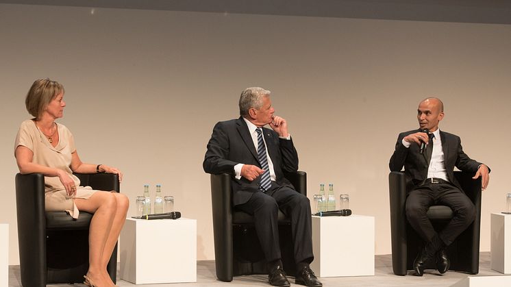 „Wir zusammen“ in Essen: Bundespräsident Joachim Gauck und Dr. Susanne Sollner für burgbad