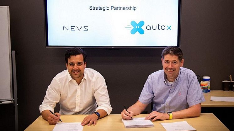 nevs-autox_mou_signing-3-new__1440x0_q75_subsampling-2 (1)