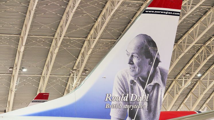 ​Roald Dahl set to take flight this weekend as Norwegian’s first ever British ‘tail fin hero’
