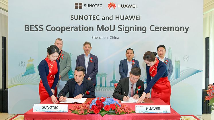 SUNOTEC and HUAWEI BESS Cooperation MoU Signing Ceremony, Shenzhen/China (Huawei Press-Photo)