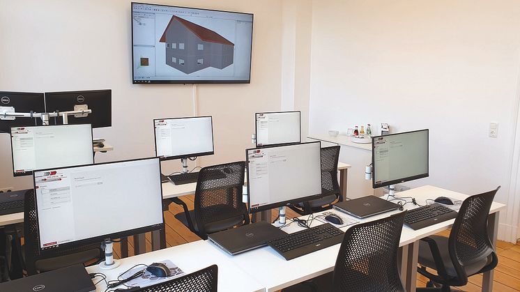 Data Design System (DDS) has opened a new branch office in Lüneburg, Lower Saxony. The branch office in the Hanseatic city is the first one in northern Germany and will serve from now on as a sales, consulting, and training location.