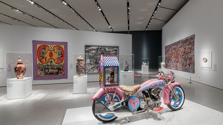 Grayson Perry. Fitting in and Standing Out