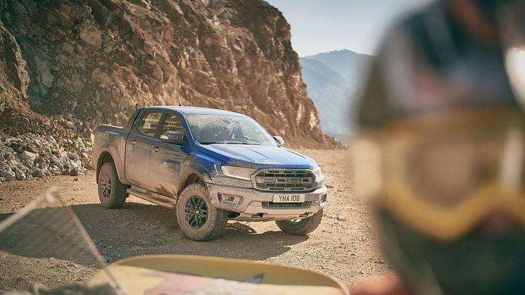 ​Ford Ranger Raptor är byggd för att klara av alla tänkbara väg- och väderförhållanden.