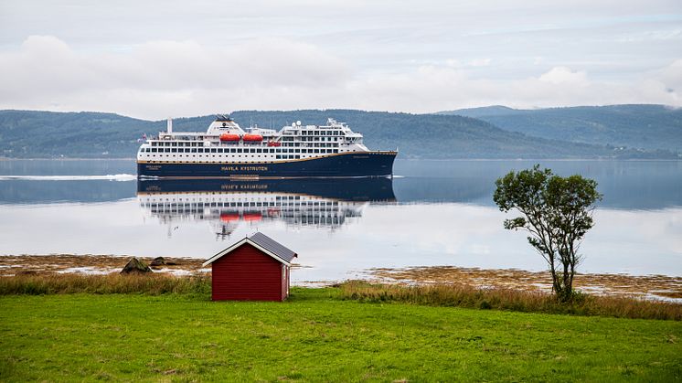 Free port-to-port voyages in August