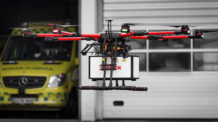 Falck med ny ambition: Paramedicinere  i bemandede droner skal redde flere liv
