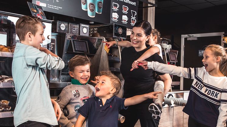 Circle K:s kaffekampanj ger över 300 000 kr  till Bris