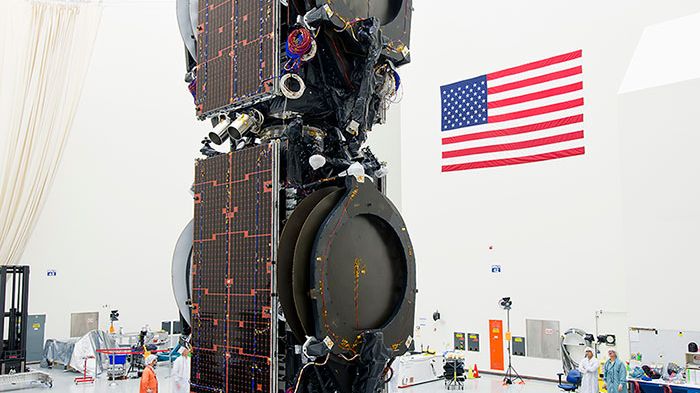 EUTELSAT 115 West B stacked photo released in preparation for Q1 2015 launch